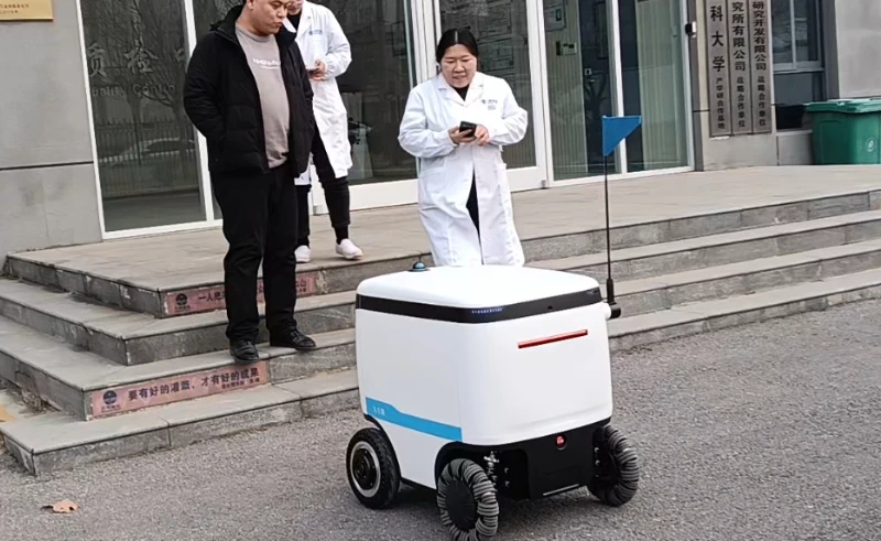 اختراق لوجستي ذكي: شركة Hebei Wanbang Fulin Pharmaceutical تنشر Speedybot للتوصيل السلس الداخلي والخارجي